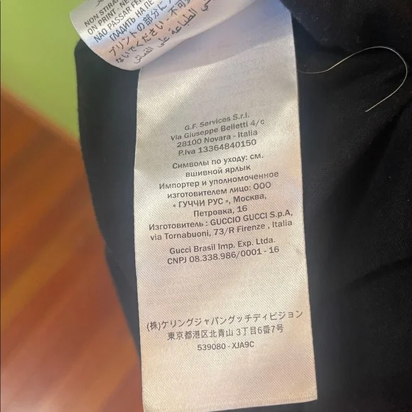 Gucci Multicolor Logo Long T-Shirt - Picture 8 of 8